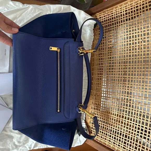 Authentic Celine Blue Trapeze Bag (Size Small) - Purchased in Paris 6eme in 2015 - Picture 10 of 15
